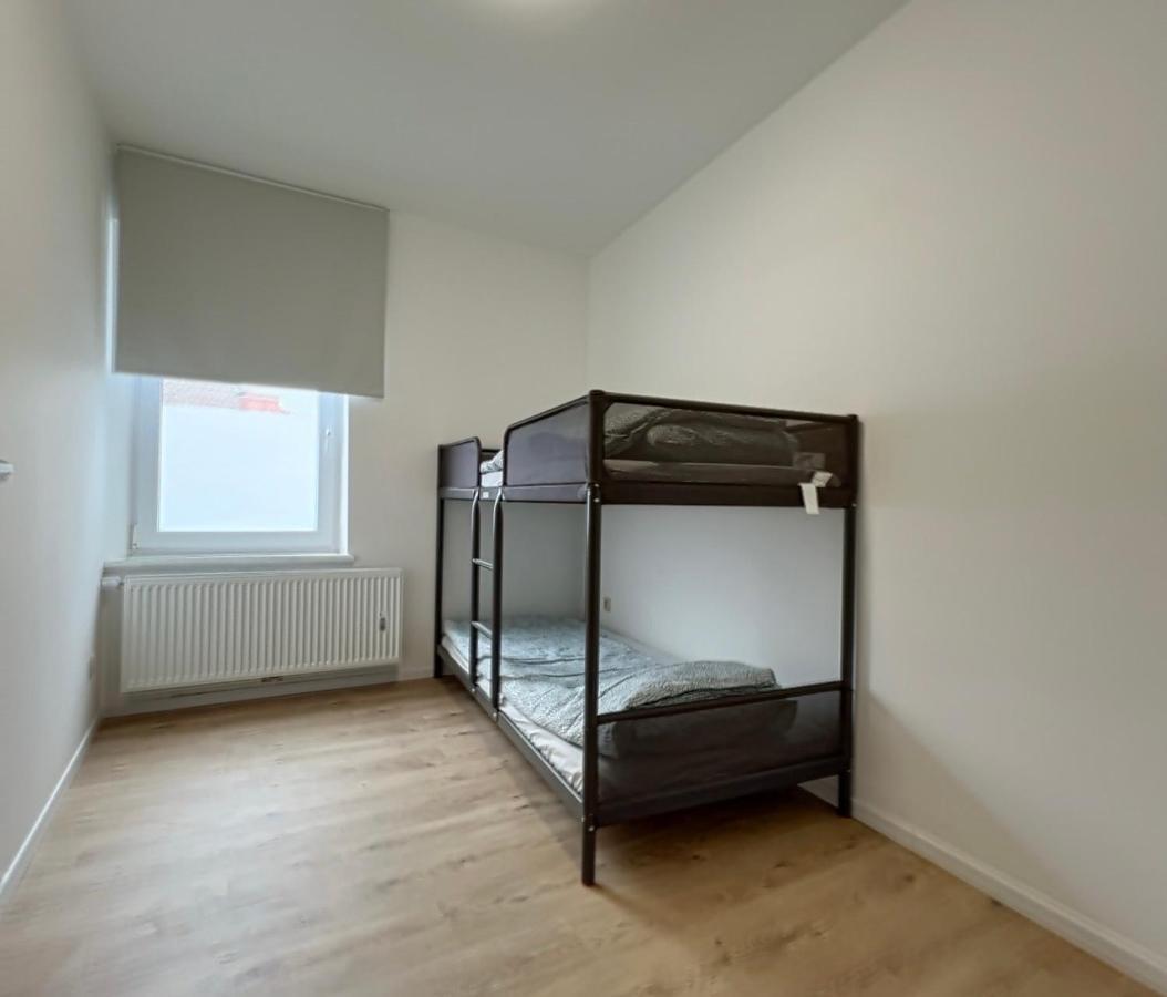 Charbonnel 4 Bruxelles-Charleroi-Airport Villa Екстериор снимка